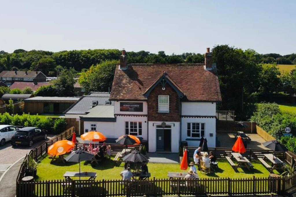 Hotel The Plough And Harrow Tilmanstone Deal Exteriér fotografie